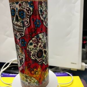 20 oz skull tumbler